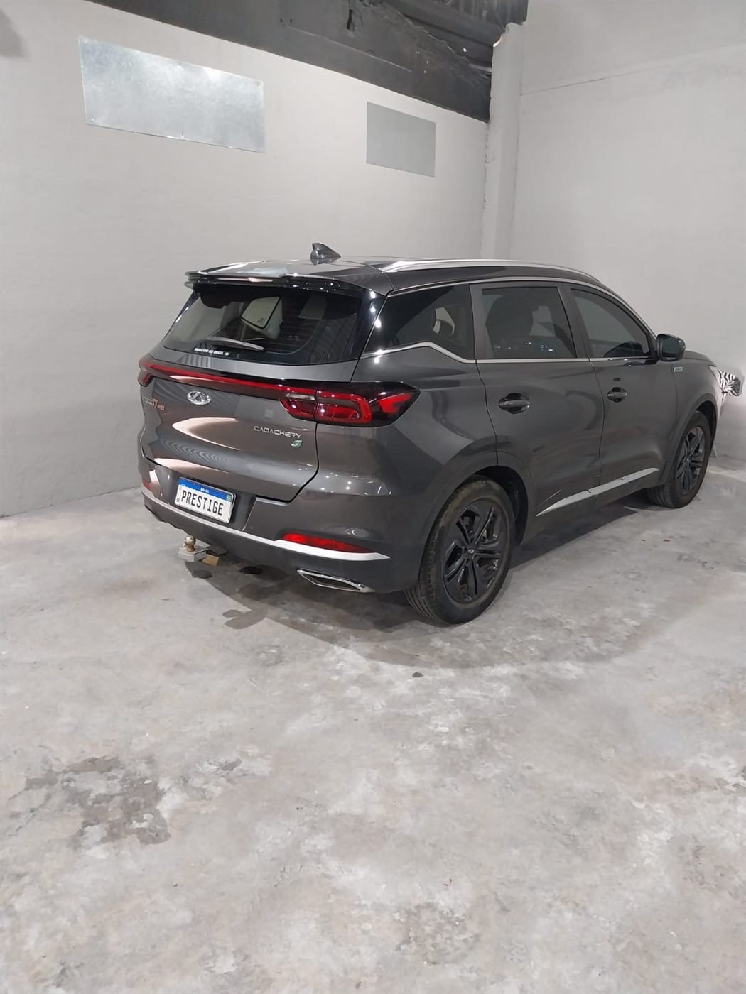 Chery Tiggo 7 Pro com a traseira reparada e pintada